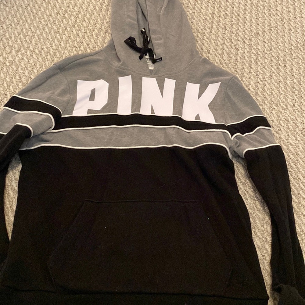 Pink womens Xs black grey white hoodie w front pockets